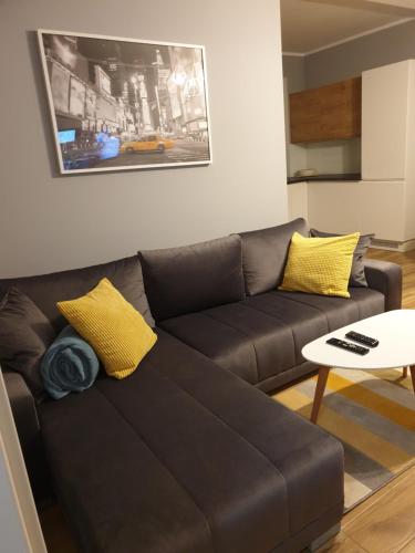 Χώρος καθιστικού στο Caskada Modern Apartments 2 NOWY APARTAMENTOWIEC WINDA