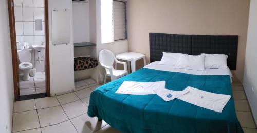 HOTEL CENTRAL – Photos 5