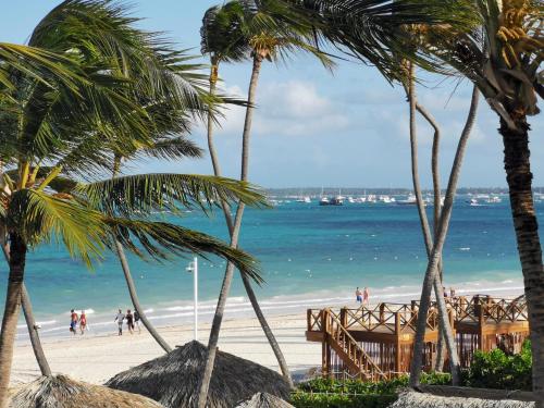 Villas Tropical Los Corales Beach & Spa