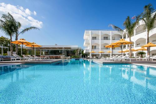 The swimming pool at or close to Orion Hotel