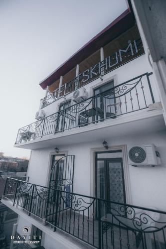 Hotel Tskhumiにあるバルコニーまたはテラス