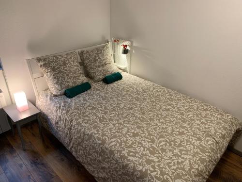 Ένα ή περισσότερα κρεβάτια σε δωμάτιο στο Historical town center cosy flat