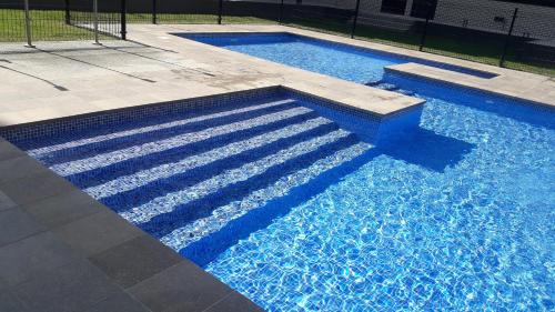 Bazén v ubytování COSTA NORTE GYM Apartamento con Terraza Garaje y Piscina nebo v jeho okolí