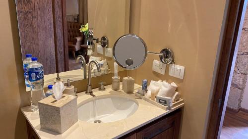 Et badeværelse på Hotel Morelia Boutique Villa Italia