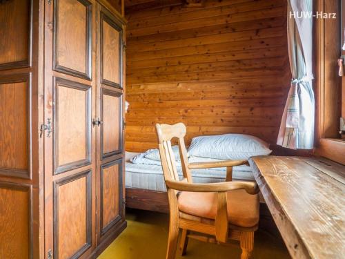 Ένα ή περισσότερα κρεβάτια σε δωμάτιο στο Haus am Hang