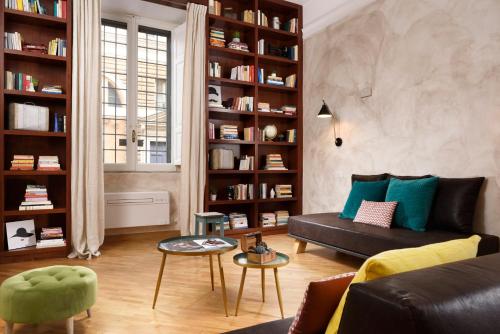 Piazza del Popolo Boutique Home