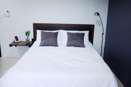 Gallery image of The room Apartment in Surat Thani