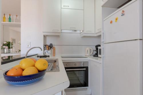 Ett kök eller pentry på YupiHome Vista Al Mar Apartment
