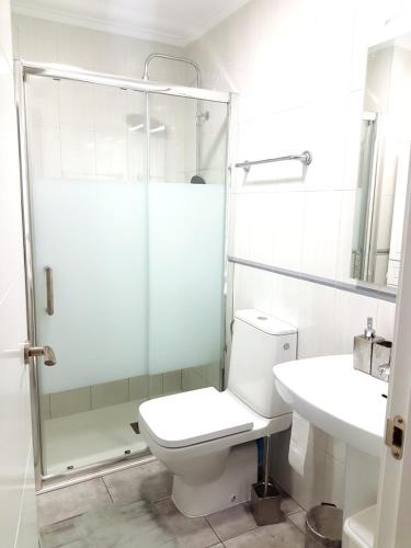 Sunny apartament near La Mata beach
