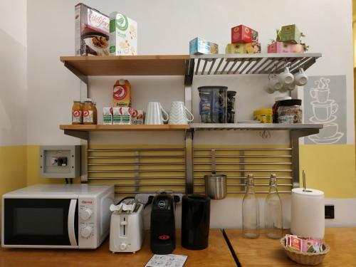 Кухня или мини-кухня в B&B Claudia a Monteverde
