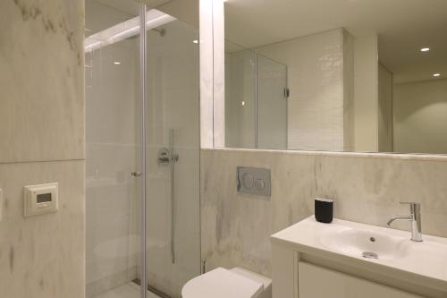 FLH Porto Spacious Duplex
