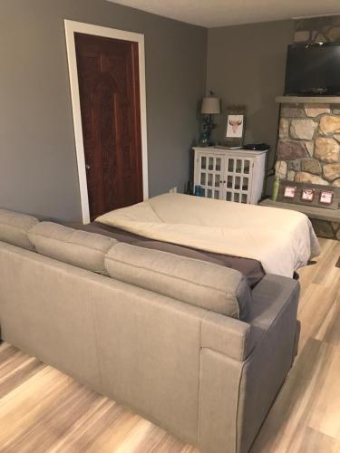 Cama o camas de una habitación en Four Cedars Accommodation
