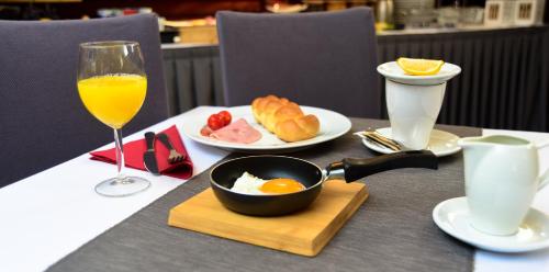 Essen im Hotel oder in der Nähe