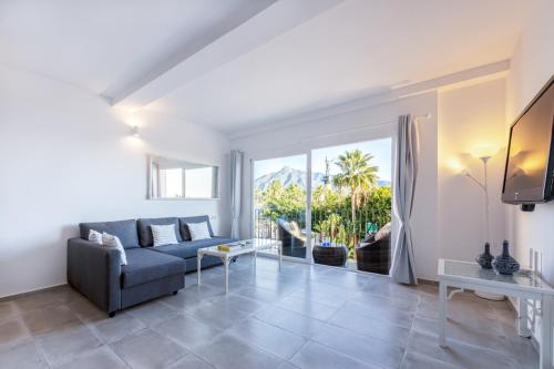 Puerto Banus Frontline Apartment with Amazing Sea Views