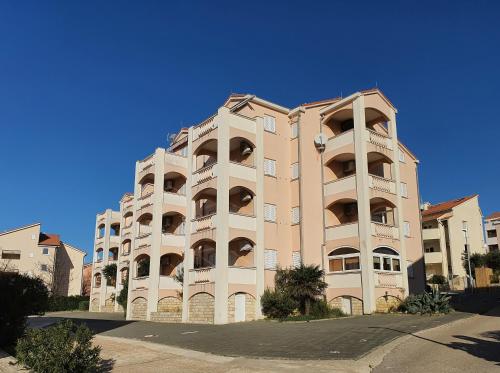 Apartments CORAL Novalja