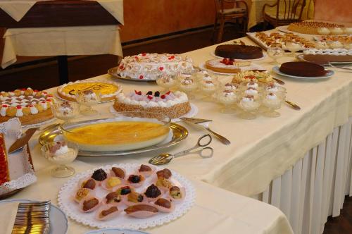 Cibo presso l'hotel o nelle vicinanze