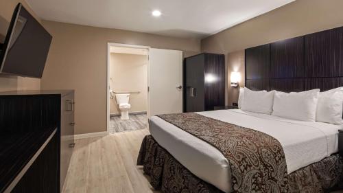 SureStay Plus by Best Western Santa Clara Silicon Valley Image