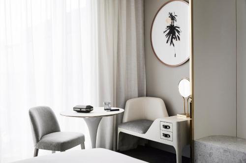 Un lugar para sentarse en Hotel Chadstone Melbourne MGallery Collection