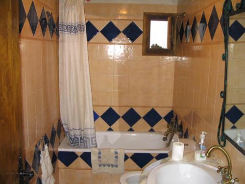 A bathroom at Caseta de Susana
