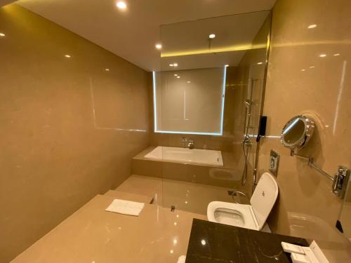 Galeriebild der Unterkunft NIRVANA Luxury Hotel l Ludhiana in Ludhiana
