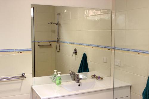 Et badeværelse på The Old Cottage @ Cowes