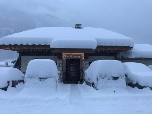 Afbeelding uit fotogalerij van Hotel Le Genepy in Tignes