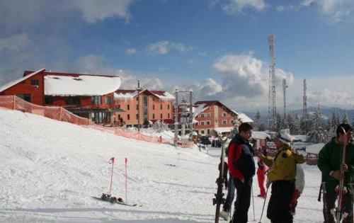 Complex Turistic Alpina Blazna Sant durante o inverno