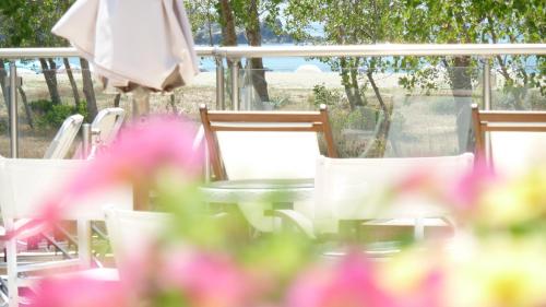 Gallery image of Ammos Bay in Ammoudia