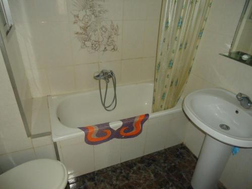 A bathroom at Les Doyes Bl 5 3-73 LEK
