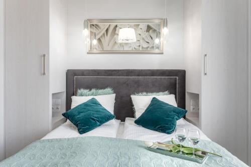 Postel nebo postele na pokoji v ubytování Lion Apartments - NaviFlat Brabank Premium Apartment with parking