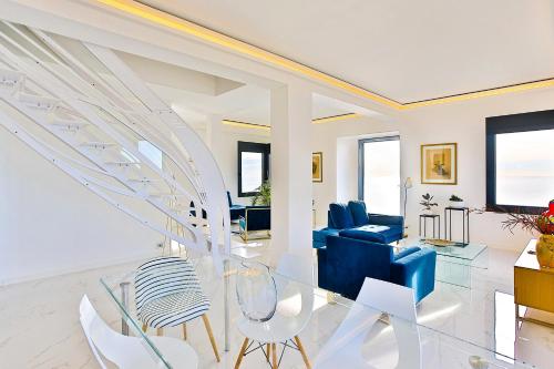 Logement Luxe Cap de Nice avec piscine privée chauffée
