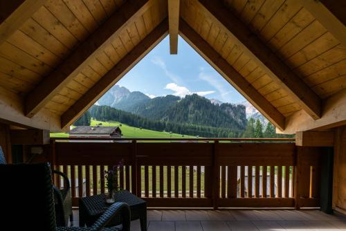 Vue générale sur la montagne ou vue sur la montagne depuis l'hôtel