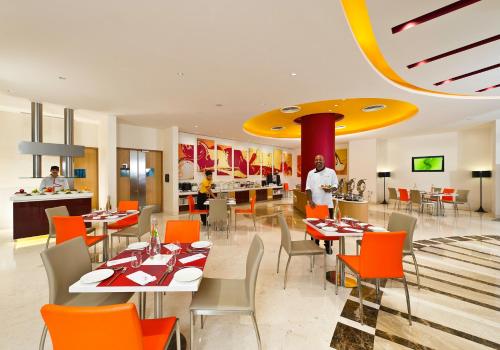 Εστιατόριο ή άλλο μέρος για φαγητό στο ibis Navi Mumbai - An Accor Brand