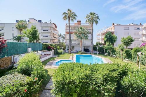 Pure Pool Sensation Apartment Sitges