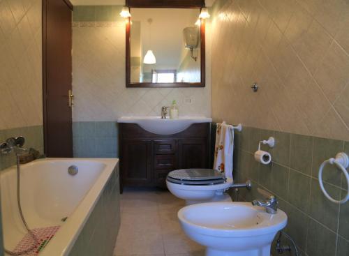 Ванна кімната в Casa del Gelso