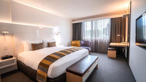 Postel nebo postele na pokoji v ubytování Scenic Hotel Marlborough