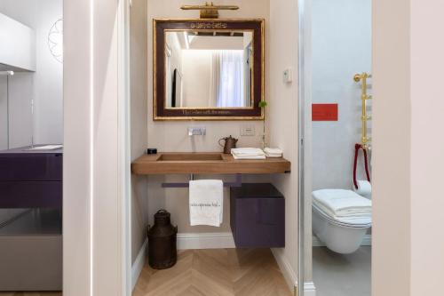 Koupelna v ubytování Poēsis Experience Hotel
