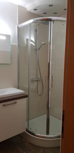A bathroom at Ferienhaus Seeblick