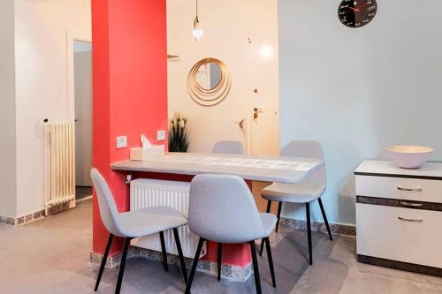 Vasilis Thissio Petralona 3d floor 55sqm