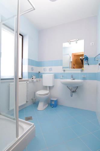 Koupelna v ubytování B&B Na Kluk