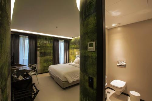 Hotel Pateo - Lisbon Lounge Suites tesisinde bir banyo