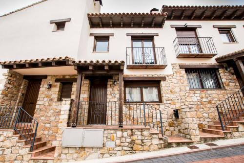 Casa Rural Galana, La Puebla de Valverde – Cập nhật Giá ...