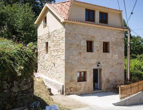 Το κτήριο όπου στεγάζεται  το διαμέρισμα
