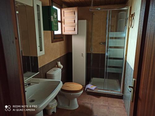 Koupelna v ubytování Casa Penelas