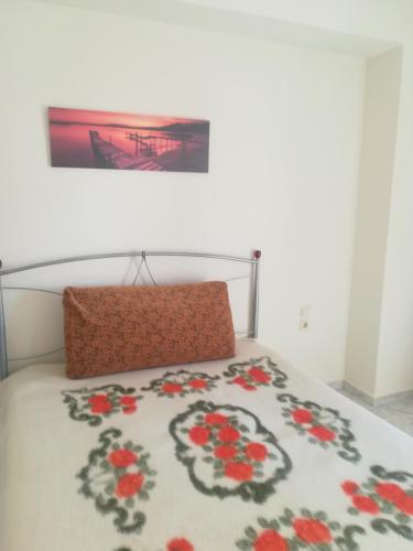 2nd Floor Apartment In Volos