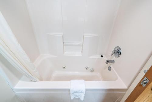 Bagno di Anchorage Motel Inc.
