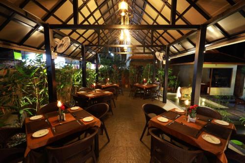 Restaurace v ubytování Ideal Ayurvedic Resort Kovalam