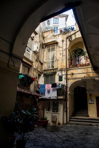 Castel Capuano Flat By DomusExtra
