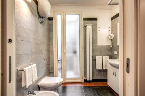 A bathroom at Casa Hosteno