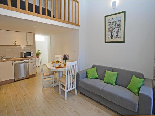 Atento Apartments